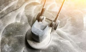 Quali sono i vantaggi della levigatura con sabbiatura